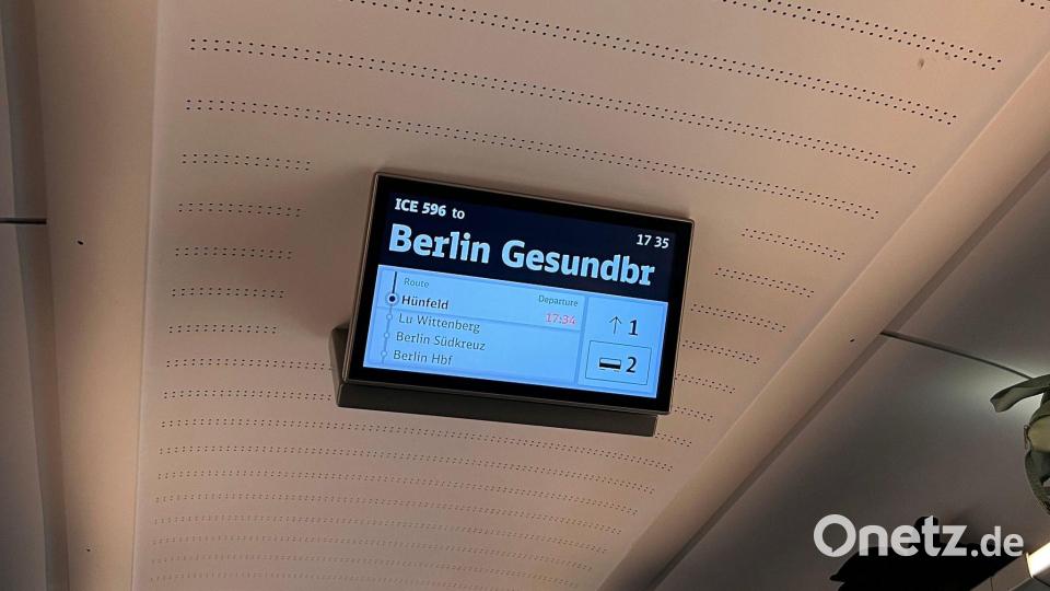 Statt in Fulda mussten die Fahrgäste in Hünfeld aussteigen. Bild: Birgit Zimmermann/dpa-Zentralbild/dpa