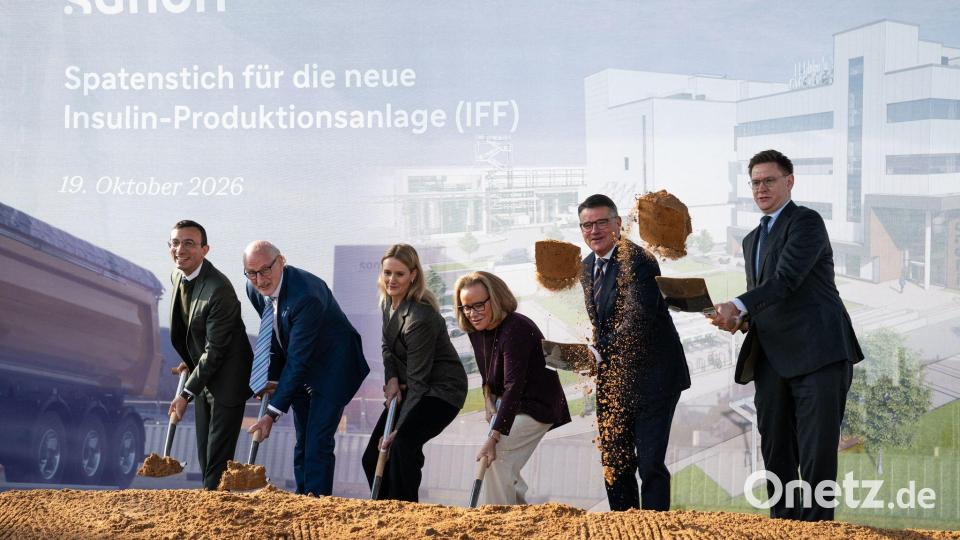 Spatenstich für die neue Insulinproduktionsanlage von Sanofi in Frankfurt. Bild: Hannes P. Albert/dpa