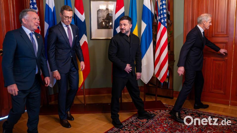 Trafen sich in Oslo (von links): US-Unterhändler Steve Witkoff, Finnlands Präsident Alexander Stubb, der ukrainische Präsident Wolodymyr Selensky und Norwegens Regierungschef Jonas Gahr Støre. Bild: Heiko Junge/Pool NTB/AP/dpa