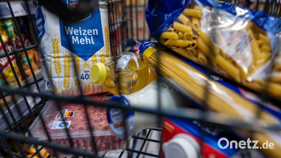 Nudeln sind für viele Menschen ein Grundnahrungsmittel. (Symbolfoto) Bild: Hendrik Schmidt/dpa
