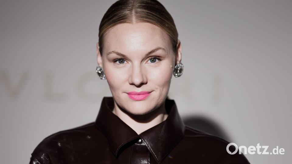 Rosalie Thomass übernimmt als Kriminalhauptkomissarin Emilia Rathgeber beim Franken-"Tatort". (Archivbild) Bild: Christoph Soeder/dpa