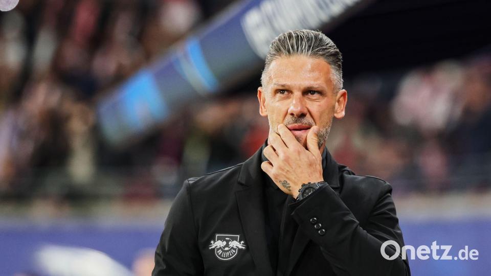 Nach dem 1:6 in München muss Trainer Martín Demichelis mit seinem Team RB Leipzig bei Real Madrid eine Reaktion zeigen. (Archivbild) Bild: Jan Woitas/dpa
