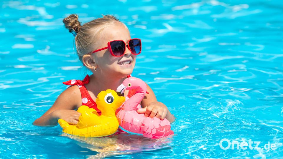 Hast du Lust auf spritzigen Wasserspaß? Bild: Irina Mikhailichenko - stock.adobe.com