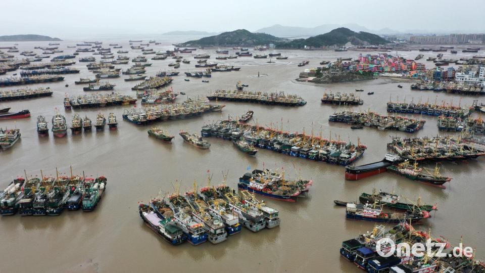 Vorbereitung auf Taifun Champi Bild: -/XinHua/dpa