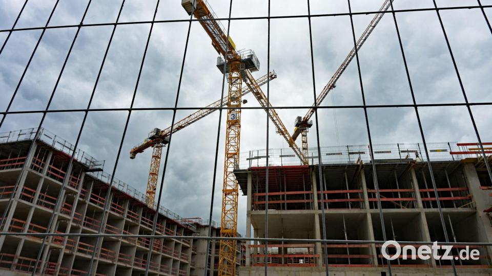 Die Anbindung Freihams an die Innenstadt sorgt für Ärger und Frust. (Archivbild) Bild: Malin Wunderlich/dpa
