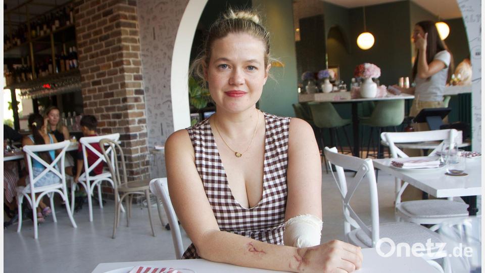 Leah Stewart kämpft sich Stück für Stück zurück ins Leben. Bild: Laura Csapó/dpa