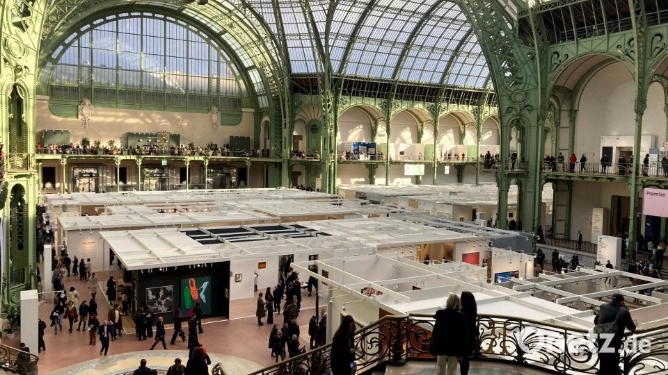Plünderungen und beschädigte Schaufenster bei den vergangenen Protesten verunsicherten Sammler und Galerien. Bild: Sabine Glaubitz/dpa