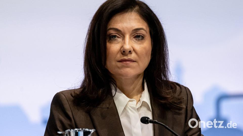 Ministerin Reiche will Raffinerien sichern. Bild: Fabian Sommer/dpa