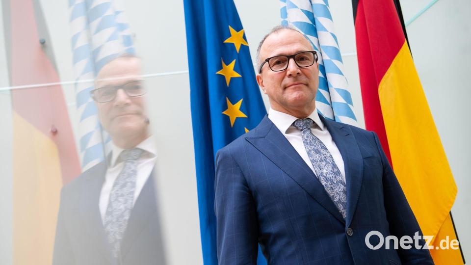 Hold ist auch Politiker, wollte sogar mal Bundespräsident werden. (Archivbild) Bild: Sven Hoppe/dpa