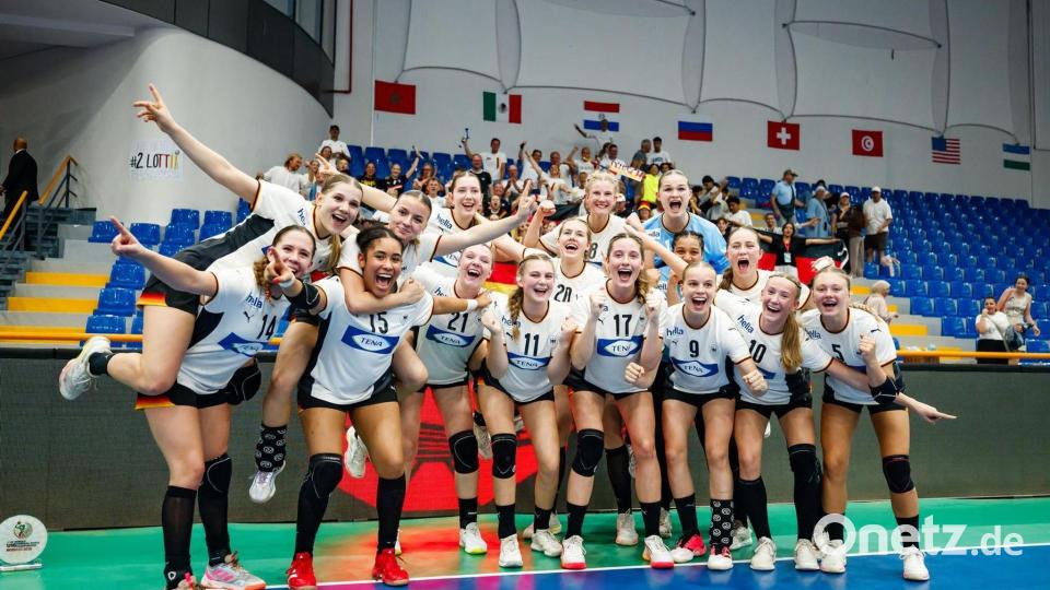 Die deutschen U16-Handballerinnen sind Weltmeister. Bild: Sasa Pahic Szabo/kolektiff/dpa