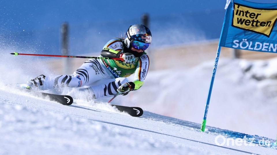 Vielversprechender Saisoneinstieg: Emma Aicher wurde Dritte. Bild: Marco Trovati/AP/dpa