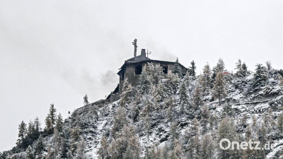 Am Morgen brannte es noch im Kehlsteinhaus. Bild: Jason Tschepljakow/dpa