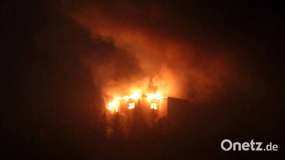 Das Kehlsteinhaus am Obersalzberg in Berchtesgaden in Flammen. Bild: Florian Scherer/BRK Kreisverband Berchtesgadener Land/dpa