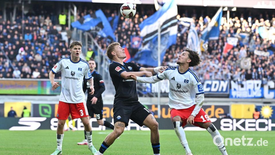 Erwartet eine Einladung vom Torschützen: Paderborns Kapitän Laurin Curda (M). Bild: Swen Pförtner/dpa