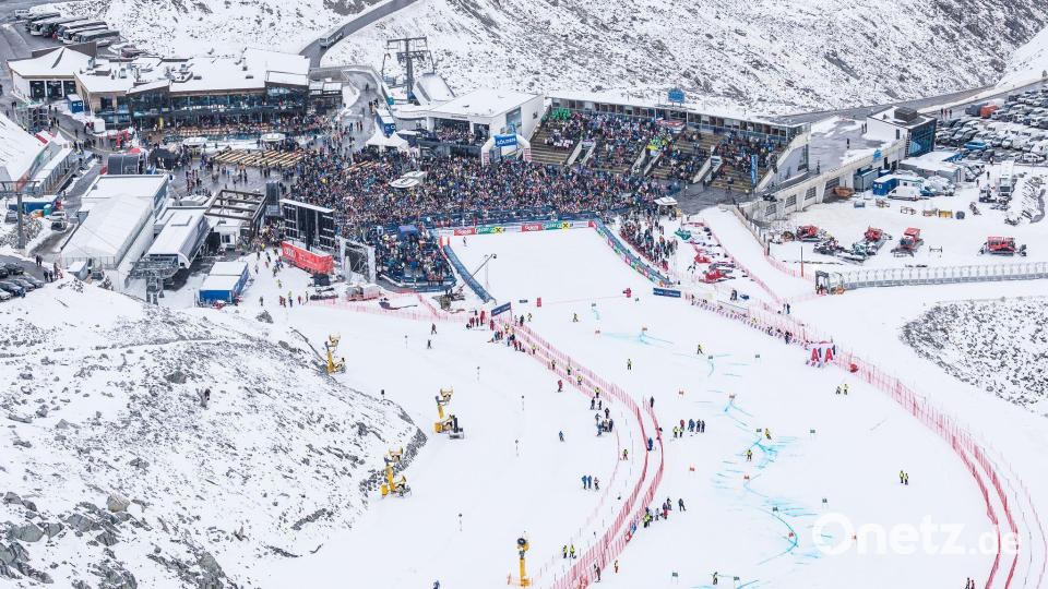 Ein Weltcup-Ort mit reichlich Tradition: der Rettenbachferner. Bild: Expa/ Johann Groder/APA/dpa