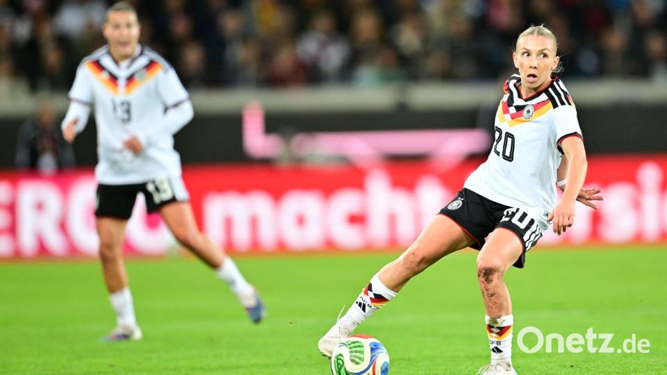 Für die Königlichen am Ball: Nationalspielerin Elisa Senß ist auch bei Real Madrid gesetzt. (Archivbild) Bild: Sebastian Christoph Gollnow/dpa