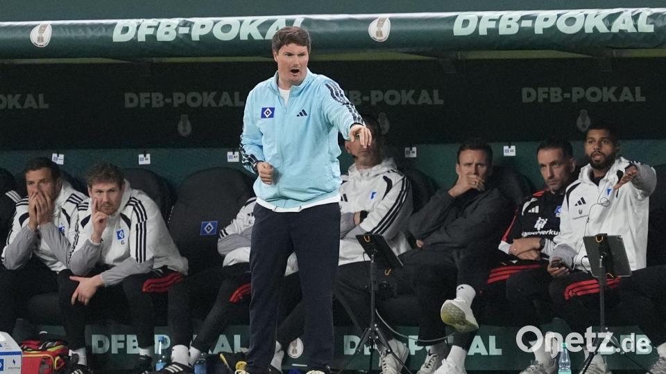 Musste auf eine halbe Stammelf verzichten: HSV-Trainer Merlin Polzin. Bild: Marcus Brandt/dpa