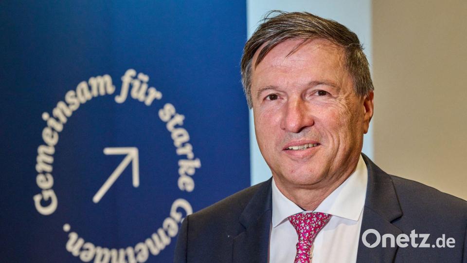 Gotz ist damit sozusagen das oberste Sprachrohr der gut 2.000 bayerischen Gemeinden. Bild: Peter Kneffel/dpa