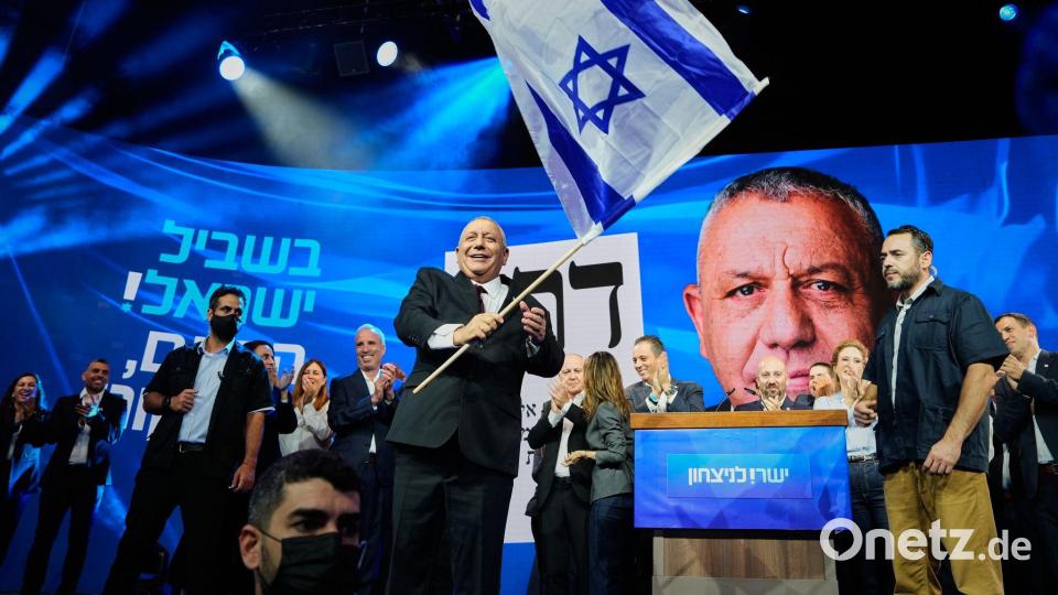 Netanjahus wichtigster Herausforderer Gadi Eisenkot, Ex-Generalstabschef, gilt als sicherheitspolitisch konservativ und integer, zugleich aber als wenig charismatisch. Bild: Baz Ratner/AP/dpa