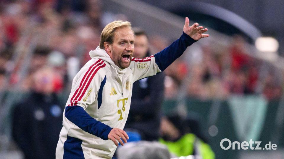 Vorerst weiter in der Rolle als Interimschef: Co-Trainer Aaron Danks. Bild: Tom Weller/dpa