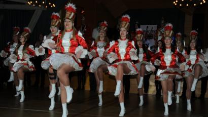 Seit gefühlten 100 Jahren Stammgast beim Landkreisball: die Narrhalla Rot-Weiß-Gold Rieden.