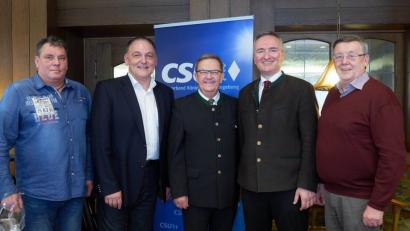 Gesprächsbereit zeigten sich beim Neujahrsfrühschoppen (von links) CSU-Vorstandsmitglied Roland Sollner, Ortsverbandsvorsitzender Klaus Hafner, Bezirksrat Martin Preuß, Landtagsabgeordneter Harald Schwartz und der Königsteiner Bürgermeister Hans Koch.	Bild: exb