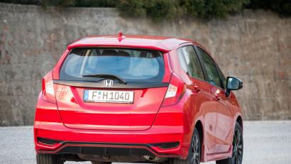 Raumwunder Honda Jazz mit kackigerem Keck.	Bild: Honda