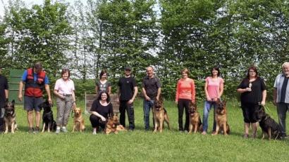 Die erfolgreichen Teilnehmer der Frühjahrsprüfung auf einen Blick.  	Bild: exb