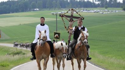 Eine lange Tradition hat der Pfingstritt in Kemnath am Buchberg am Pfingstmontag, diesmal 21. Mai.  	Bild: ads