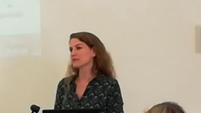 Diplom- und Medienpädagogin Cirta Rosbach warnt vor Cybermobbing.  
	Bild: exb