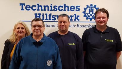Über den nahtlosen Führungswechsel beim THW-Ortsverband freuen sich (von links) die Leiterin der THW-Regionalstelle Schwandorf, Ilona Knecht-Jesberger, der neue Ortsbeauftragte Günter Götz, dessen Vize Thomas Schuhmann und der ausgeschiedene Leiter Markus Meiller.  	Bild: exb