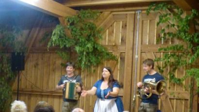 Das Trio mit (von links) Markus Moosburger, Crissy Simon, Stefan Brock