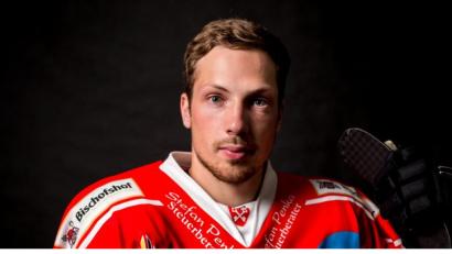 Marco Habermann, hier im Trikot des EV Regensburg, stürmt in der kommenden Saison für die Blue Devils Weiden.  	Bild: Melanie Feldmeier