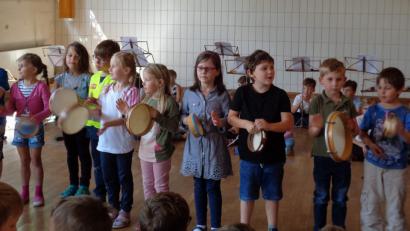 Die Vorschulkinder des Antonius-, Marien- und St. Wolfgang-Kindergartens sowie des Conrad-Kinderhauses durften letzte Woche schon einmal Schulluft schnuppern. Dieses Mal stand Musik auf dem Stundenplan.