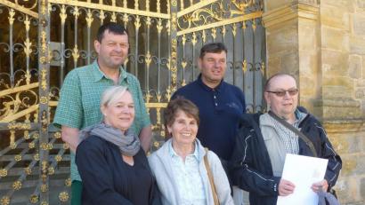 Diese Wallfahrer erhielten Ehrungen für langjährige Teilnahme.	Bild: exb