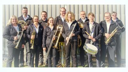 Bild: exb
Die Kreuzbergmusikanten Schwandorf treten bei der "Feiertagsmusi" auf.
