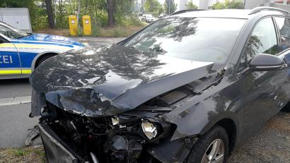 Bild: Kreuzer, Reinhard
Ein Unfall mit hohem Sachschaden.