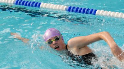 Bild: Gebert, Rudolf
Kathrin Bachmeier vom Tirschenreuther Schwimm-Club belegte bei den deutschen Jugendmeisterschaften in Berlin über 50 m Freistil den 29. Platz.