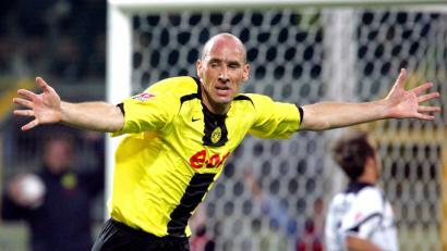 Bild: DPA, Agentur
Der ehemalige Dortmunder und Nürnberger Torjäger Jan Koller läuft am Sonntag in Weiden im Team der tschechischen Legenden auf.