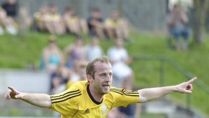 Bild: Ziegler, Hubert [ZG] (HUBERT.ZIEGLER@ONLINE.DE)
Da jubeln die Spieler: Kein Nachsitzen mehr, die Saison ist beendet.