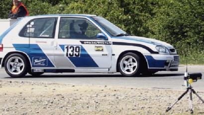 Bild: Reinhard Kreuzer
Beim Slalom-Rennen lässt der ATC nicht nur das Tempo messen, sondern auch die Lautstärke. Ergebnis, laut Vorstand: Alle Auflagen seien an Pfingsten auf dem Festplatz eingehalten worden.