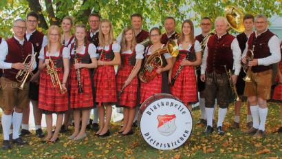 Bild: exb
Der ganze Stolz des Musikvereins ist die Blaskapelle. Bei allen kirchlichen und weltlichen Festen ist sie präsent.