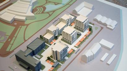 Bild: Gabi Schönberger
Der Bauausschuss billigt den vorhabenbezogenen Bebauungsplan "Neue Naabwiesen". Jetzt werden Pläne nochmal öffentlich ausgelegt.