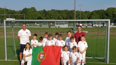 Bild: bk
Ein Erlebnis ist für die Nachwuchskicker der SG Etzenricht/Weiherhammer/Neunkirchen die Mini-Fußball-WM in Augsburg.