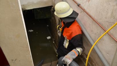 Bild: Julia Dobmayer
Die zahlreichen Überschwemmungen machten der Feuerwehr viel Arbeit, wie hier in Vohenstrauß.