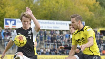 Bild: Ziegler
Sebastian Schulik (rechts) erzielte in der abgelaufenen  Saison in der Bayernliga Nord 15 Treffer für den FC Amberg.