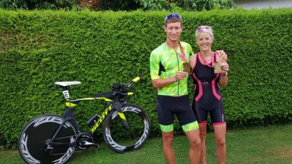 Bild:  [EXB]
Eines der schnellsten Triathlon-Ehepaare Bayerns: Katrin und Alfred Schwabl vom TV Vohenstrauß