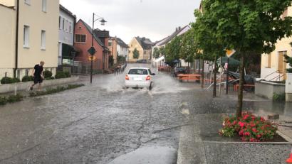 Bild: Lenk
Überschwemmte Straßen in Schirmitz