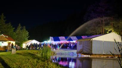 Bild: nib
Der Badeweiher in Högling bildete die Kulisse für die Weihergaudi