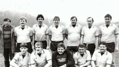 Bild: exb
Vor 40 Jahren wurden die Flembachkickers aus der Taufe gehoben – hier das einstige Gründungsbild.	Bild: exb